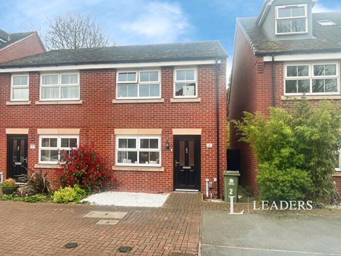 3 Bedroom Semi Detached House For Sale In Haymans Corner, Mansfield Woodhouse, Mansfield, NG19