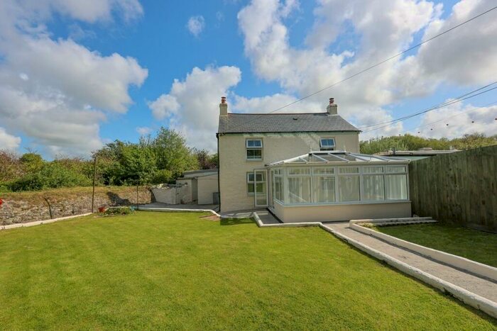 2 Bedroom Cottage For Sale In Woon Mill, Roche, St Austell, PL26