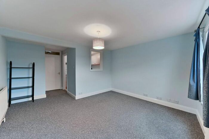 1 Bedroom Flat To Rent In Westow Street, London, Crystal Palace, London, SE19