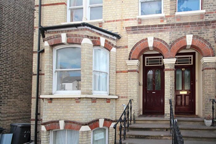 1 Bedroom Flat For Sale In Victoria Road, Cambridge, CB4