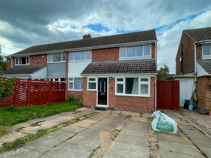 4 Bedroom Semi-Detached House To Rent In Riston Close, Oadby, Leicester, LE2