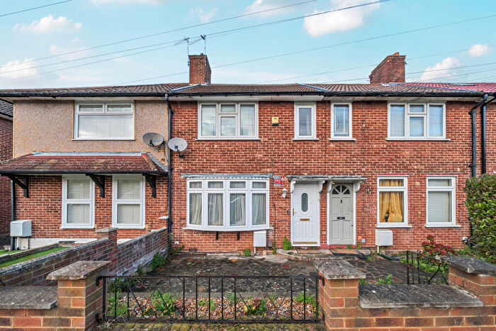 3 Bedroom Terraced House For Sale In Castleton Road, Eltham, SE9