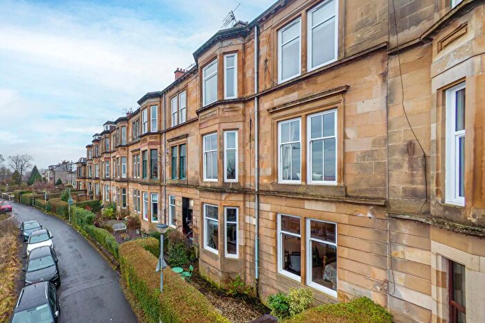 2 Bedroom Apartment For Sale In Hampden Terrace, Mount Florida, Glasgow, G42