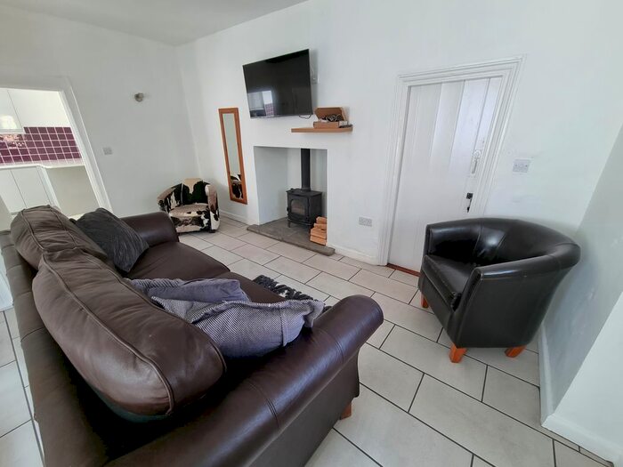 3 Bedroom Cottage To Rent In High Street, Dunster, Minehead, TA24