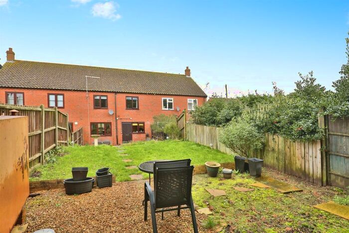 3 Bedroom Terraced House For Sale In Back Road, Pentney, King's Lynn, PE32