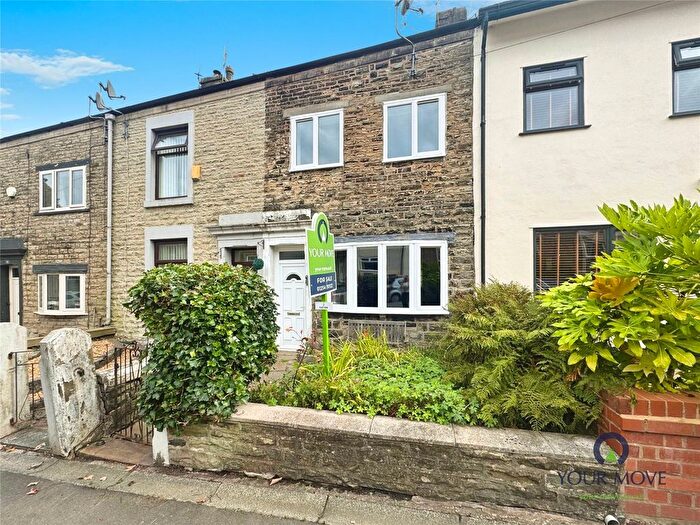 3 Bedroom Terraced House For Sale In Clifton Terrace, Hoddlesden, Darwen, Lancashire, BB3
