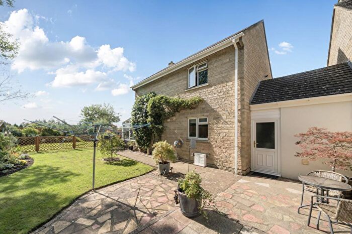 3 Bedroom End Of Terrace House For Sale In Eynsham, Oxfordshire, OX29