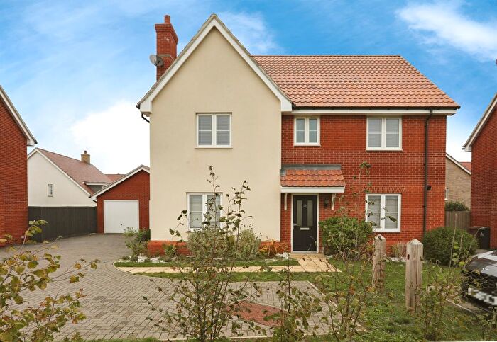4 Bedroom Detached House For Sale In Furlong Close, Elmswell, Bury St. Edmunds, IP30