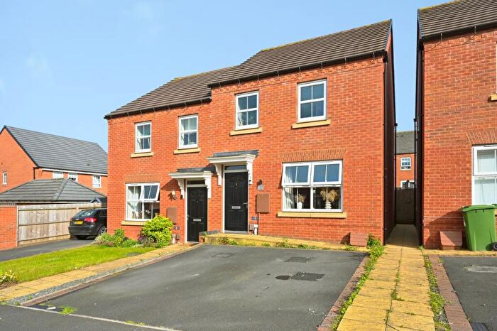 3 Bedroom Semi-Detached House For Sale In Moonbeam Way, Mansfield, Nottinghamshire, NG18