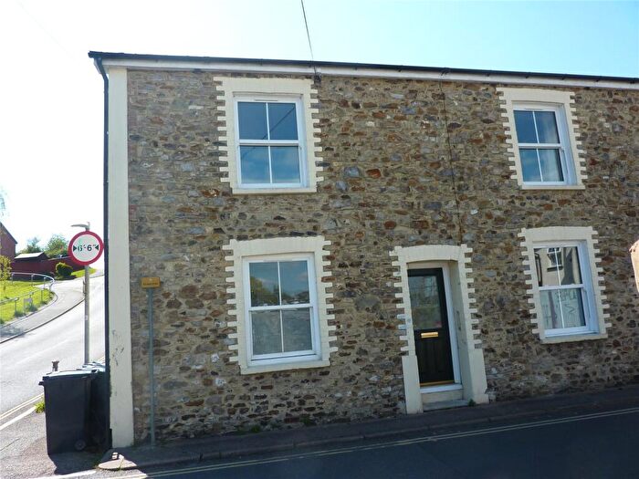 1 Bedroom Property To Rent In Mill Street, Honiton, Devon, EX14