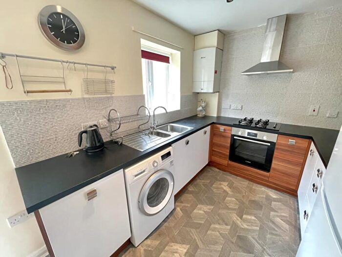 4 Bedroom Terraced House To Rent In Weston View, Sheffield, S10