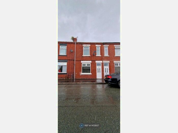 2 Bedroom Terraced House To Rent In Blackley New Road, Manchester, M9