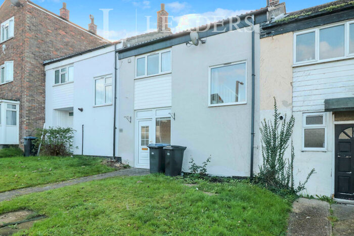 2 Bedroom Terraced House To Rent In Herons Wood, CM20
