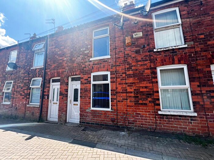 2 Bedroom House To Rent In Florence Avenue, Hessle, HU13