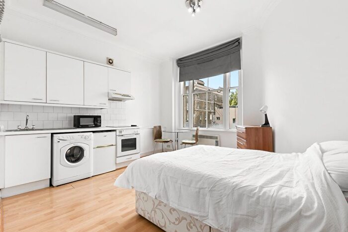 Studio To Rent In Harrington Gardens, South Kensington, SW7