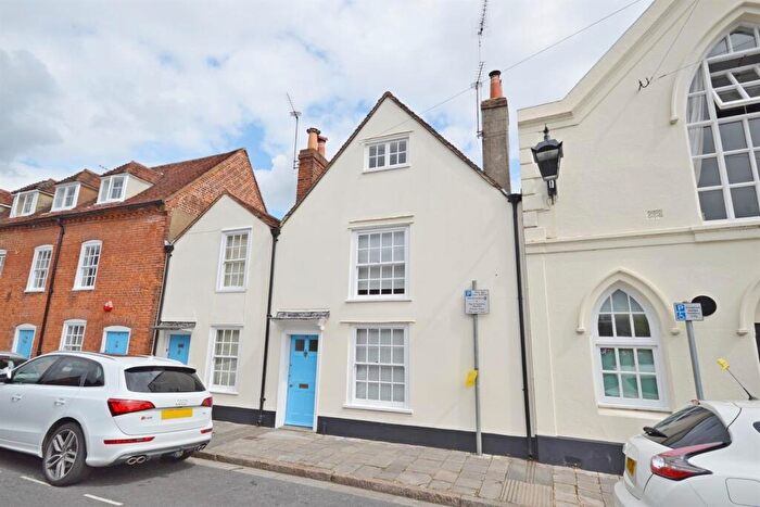 4 Bedroom Terraced House To Rent In St. Martins Square, Chichester, PO19