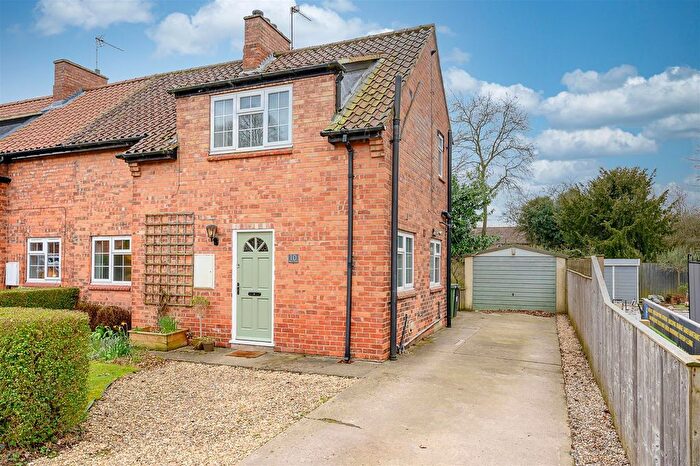 3 Bedroom Semi Detached House For Sale In Beech Grove, Upper Poppleton, York, YO26