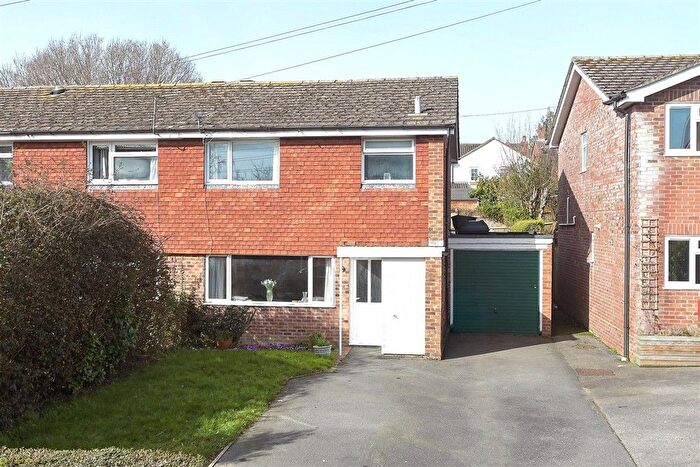 3 Bedroom Semi-Detached House For Sale In New Road, Ridgewood, Uckfield, East Sussex, TN22