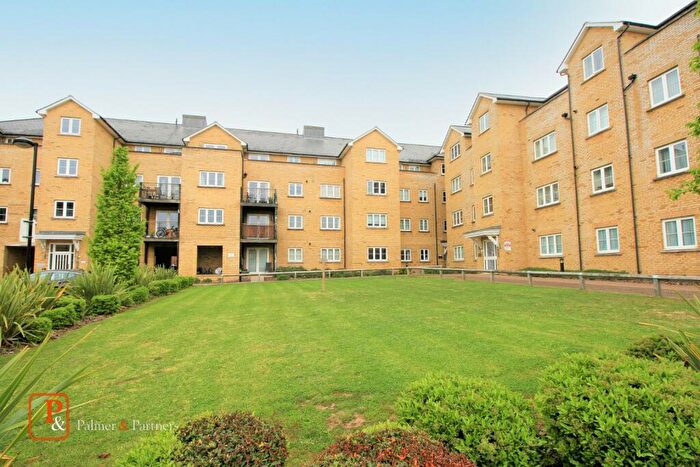 2 Bedroom Apartment To Rent In Gilbert Court, Colchester, Essex, CO1