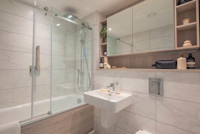 1 Bedroom Apartment To Rent In Bankside Boulevard, Cortland At Colliers Yard, Salford, M3