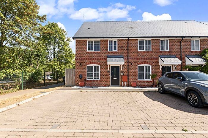 3 Bedroom End Of Terrace House For Sale In Haxters End, Hemel Hempstead, HP4