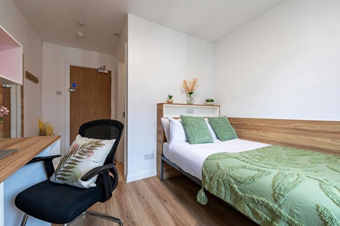 1 Bedroom Flat To Rent In Great Western Street, Manchester, M14