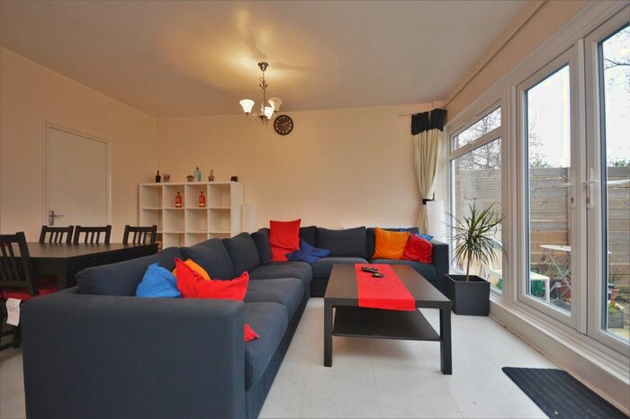 5 Bedroom Terraced House To Rent In Grassmount, London SE23