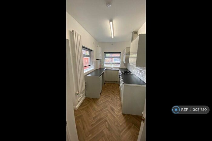 2 Bedroom Terraced House To Rent In Durnford Street, Nottingham, NG7