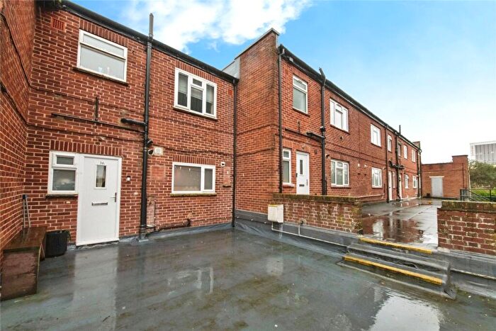 3 Bedroom Terraced House For Sale In Sidwell Street, Devon, EX4