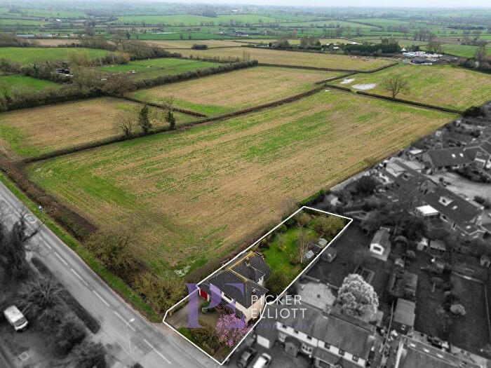 5 Bedroom Detached House For Sale In Leicester Road, Sapcote, LE9