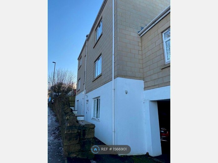 2 Bedroom Maisonette To Rent In Rush Hill, Bath, BA2