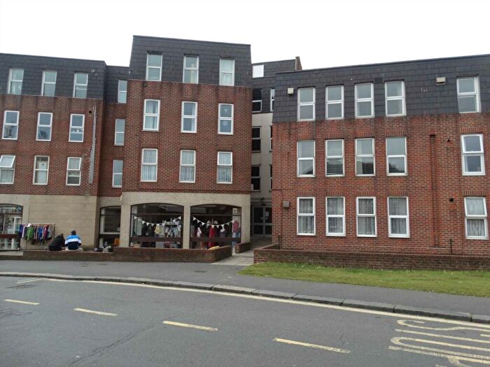 1 Bedroom Flat To Rent In Harfield Court, Bognor Regis, PO21