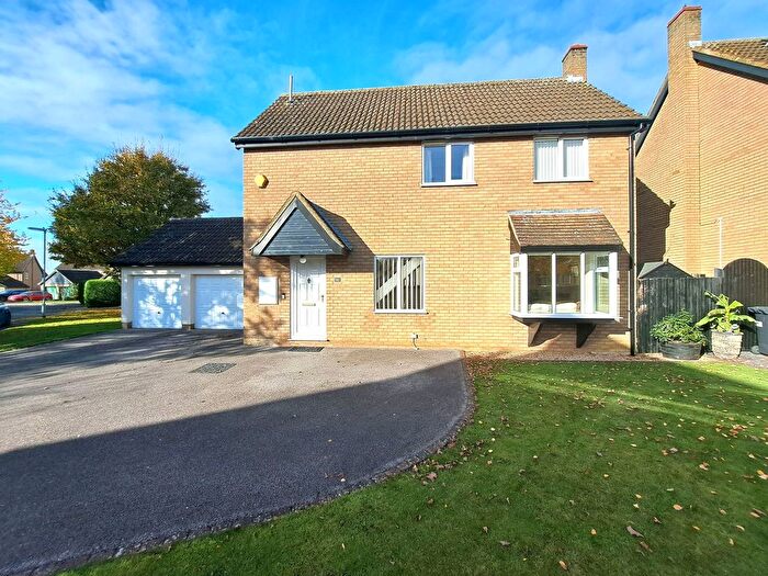4 Bedroom Detached House For Sale In Winchfield, Great Gransden, Sandy, Bedfordshire, SG19