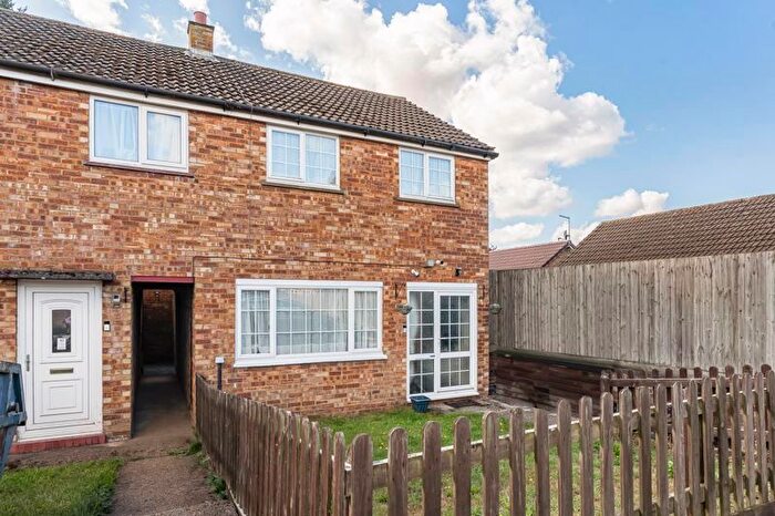 2 Bedroom End Of Terrace House For Sale In Whaddon Way, Bletchley, Milton Keynes, MK3