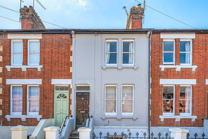 2 Bedroom Terraced House To Rent In St. Catherines Road, Winchester, SO23