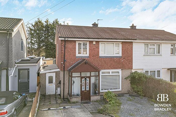 3 Bedroom House For Sale In Branch Road, Hainault, IG6