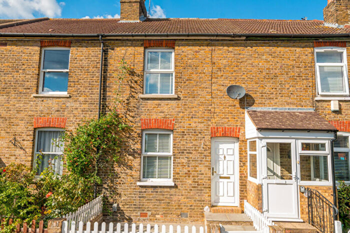 3 Bedroom Terraced House For Sale In Albany Road, Chislehurst, Kent, BR7