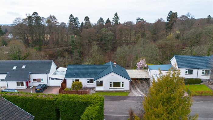 4 Bedroom Bungalow For Sale In Bridgeton Place, Almondbank, Perth, PH1