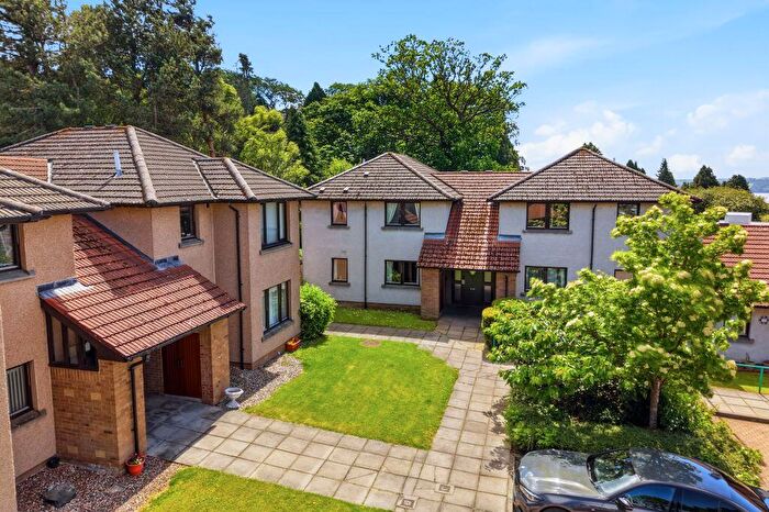 2 Bedroom Flat For Sale In Naughton Place, Dundee, DD2