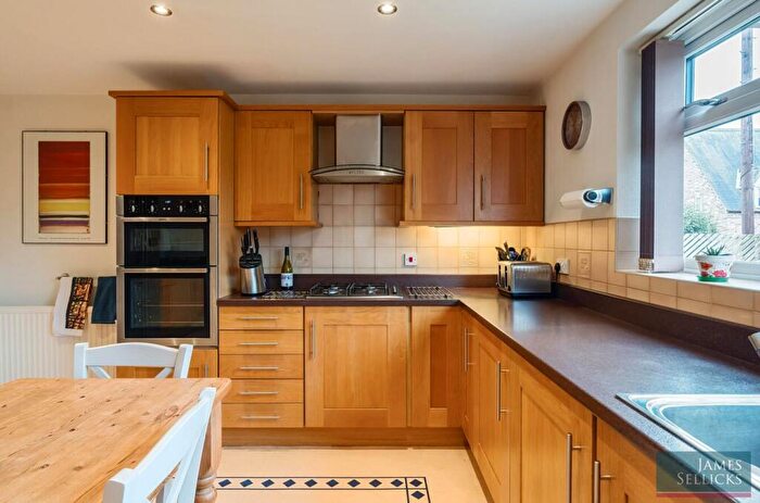 4 Bedroom Detached House For Sale In Briar Cottage, Arnesby, Leicestershire, LE8