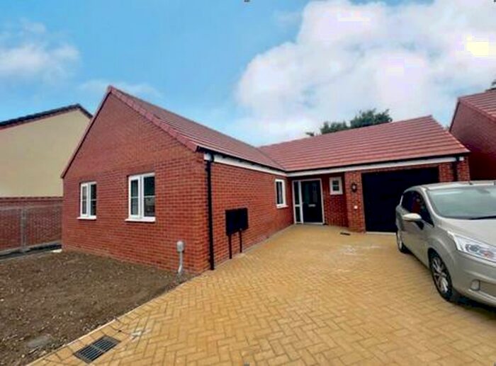 3 Bedroom Bungalow To Rent In Lancaster Road, Swaffham, PE37
