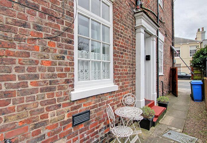 1 Bedroom House To Rent In Railway Street, Beverley, HU17