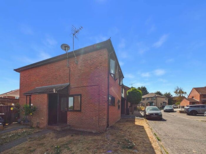 1 Bedroom End Terrace House To Rent In Hilton Close, Manningtree, Essex, CO11