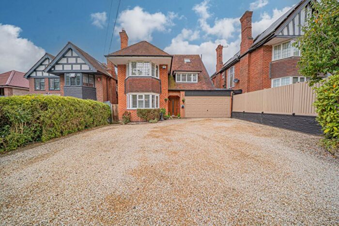 4 Bedroom Detached House For Sale In Widney Manor Road, Solihull, B91