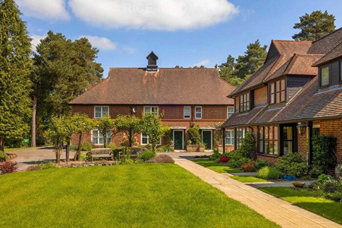 2 Bedroom Semi-Detached House For Sale In Mytchett Heath, Mytchett, GU16