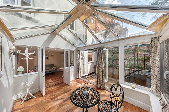 1 Bedroom Flat To Rent In Church Road, Richmond, TW10