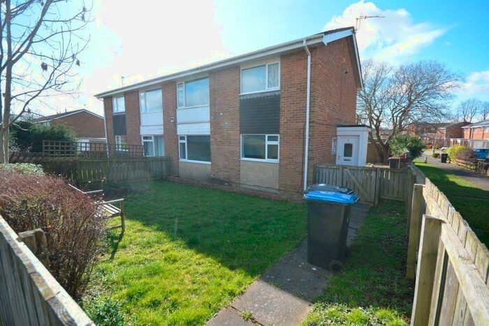 2 Bedroom Ground Flat To Rent In Chatton Close, Chester Le Street, DH2