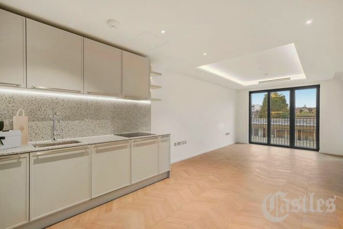 1 Bedroom Apartment To Rent In Farnfield Close, Crouch End, N8