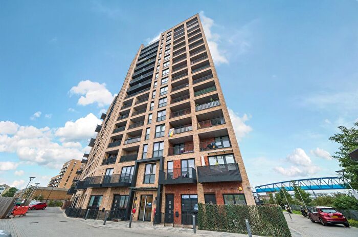 1 Bedroom Flat For Sale In Doniford House, Healum Avenue, Southall, UB2