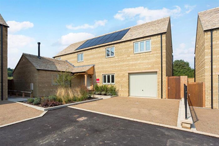 4 Bedroom House To Rent In Saxon Drive, Greet, GL54